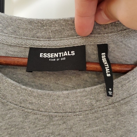 Fear of God: Essentials 3M Logo Boxy Tee - Picture 4 of 7